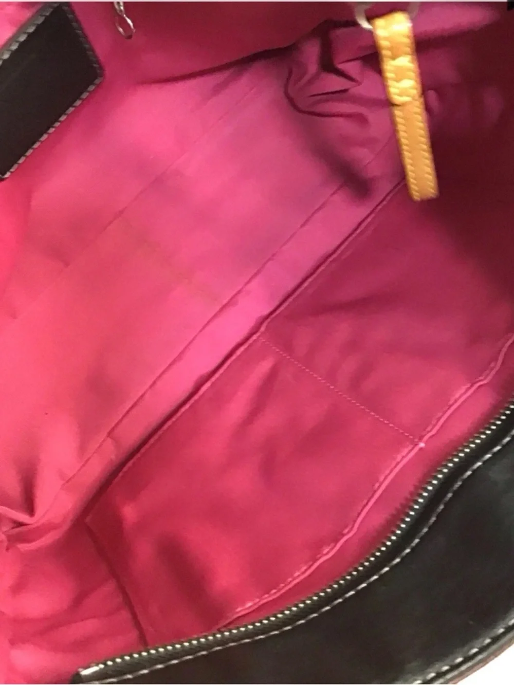 Coach authentic bag